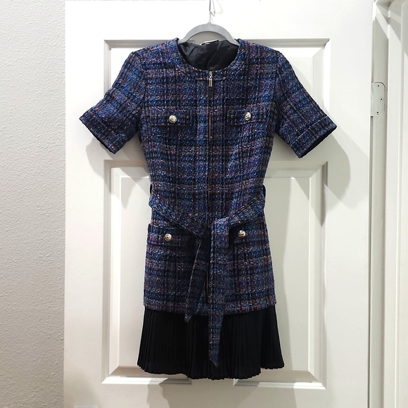 Belted Tweed fabric with sheer pleated bottom dress - Picture 2 of 11